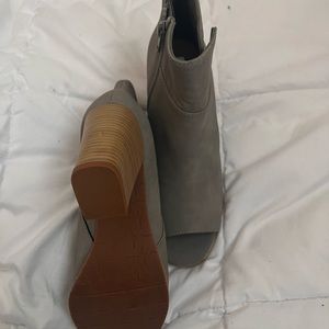BC Grey Suede Boots